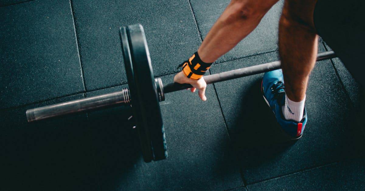 découvrez nos conseils, exercices et programmes pour atteindre vos objectifs fitness, améliorer votre forme physique et adopter un mode de vie sain, quel que soit votre niveau !