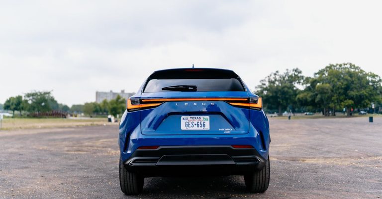 découvrez notre sélection exceptionnelle de véhicules à prix réduit lors de notre vente de déstockage auto. profitez d'opportunités exclusives pour acheter votre voiture neuve ou d'occasion à petit prix. quantités limitées, ne manquez pas votre chance !